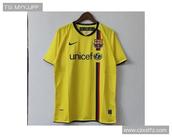 足球明星穿过的球衣背后的故事与传奇瞬间揭秘 足球明星穿过的球衣背后的故事与传奇瞬间揭秘