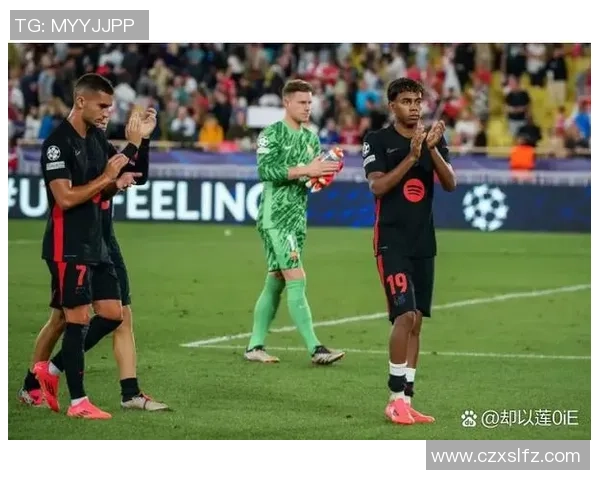 重庆足球队强势领跑城市联赛积分榜总分74分展现冠军实力 重庆足球队强势领跑城市联赛积分榜总分74分展现冠军实力